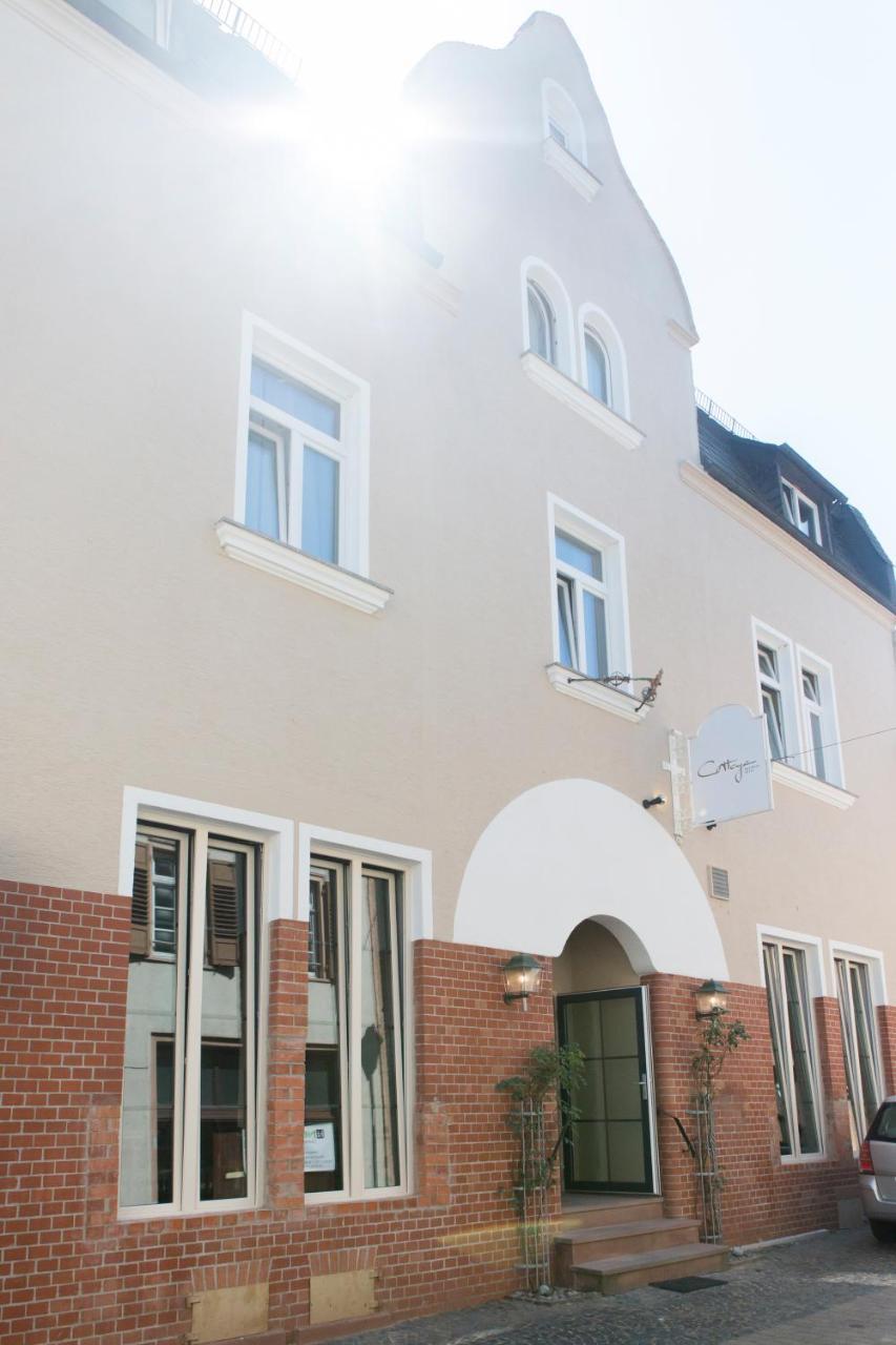 ואלוף Cottage Rheingau Hotel מראה חיצוני תמונה